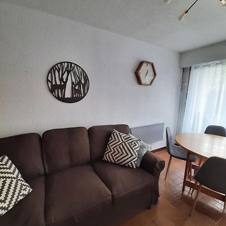 Appartement Avec Terrasse Centre Samoens Exterior photo